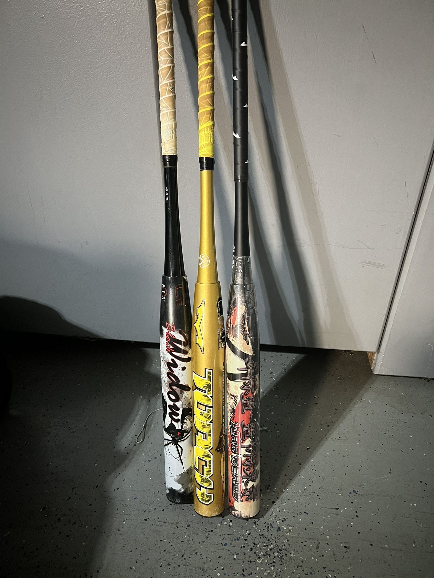 Monsta Softball Bats
