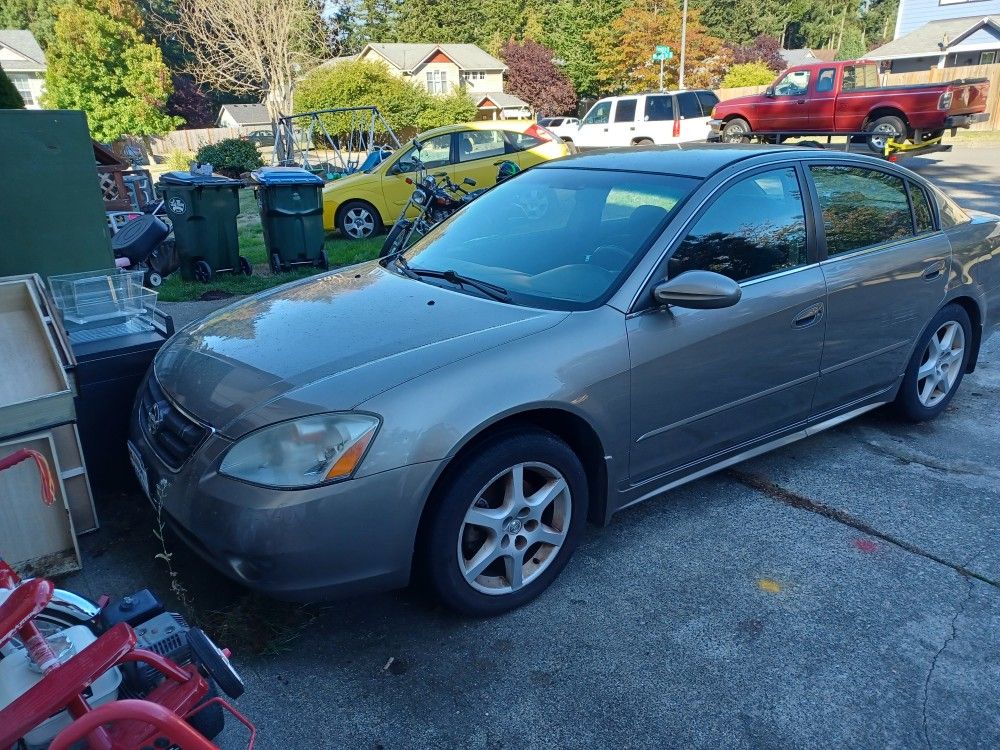 2002 Nissan Altima For Salenull