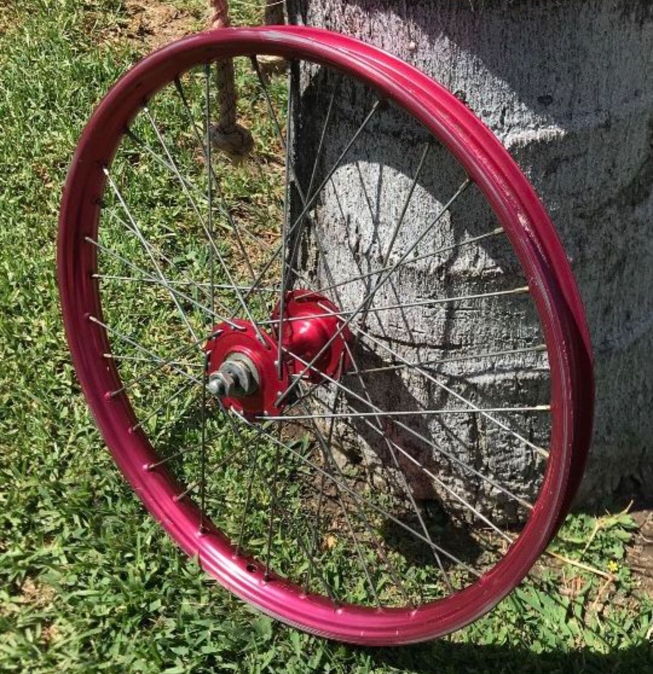 Vintage Araya 7B , 1970 BMX , 1st Generation Alloy Rim , Rare 7-B , 20” Aluminum Ring , Sunshine Hub , Located In Mesa AZ , ONLY ONE RIM!
