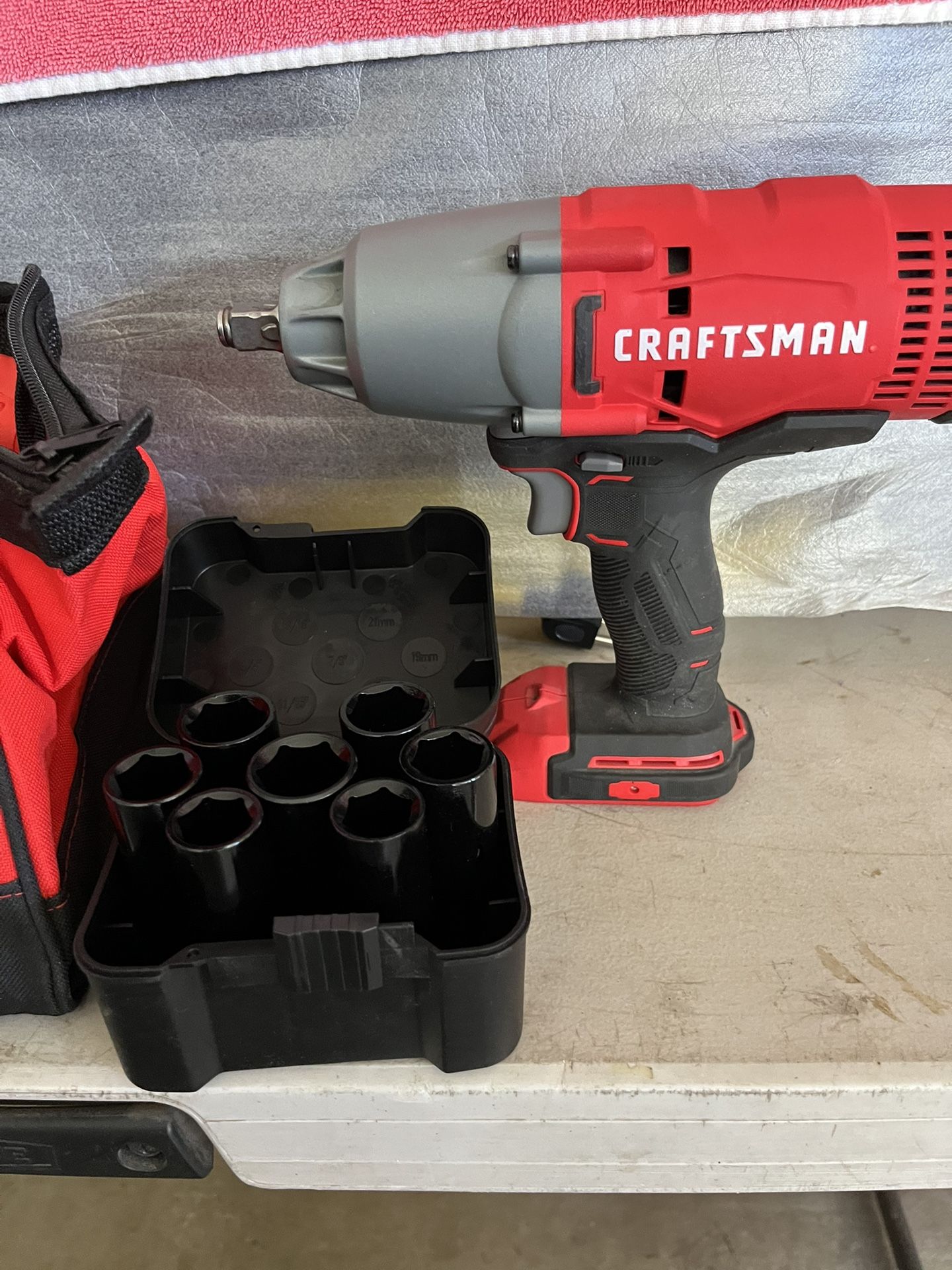 CRAFTSMAN V20 20-volt Max Variable 1/2-in Drive Cordless Impact Wrench 