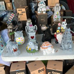 Small Garden Statues 