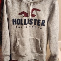 Hollister Hoodie Sweater 