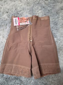 Stagmi highwaist shorts