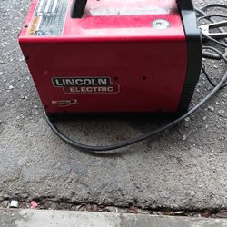 Lincoln Electric  Pro Core 125 