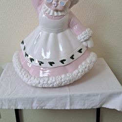 Large Ceramic Waving Mrs. Santa.  18"