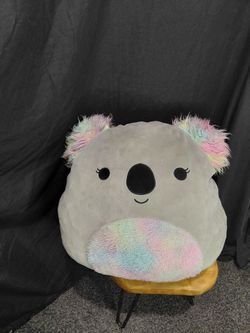 Rainbow and gray marshmallows