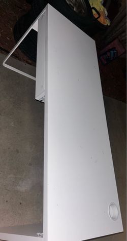 White table