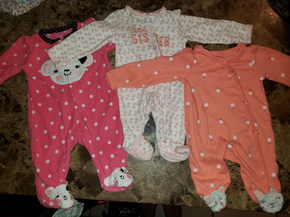 Newborn zipper onesies