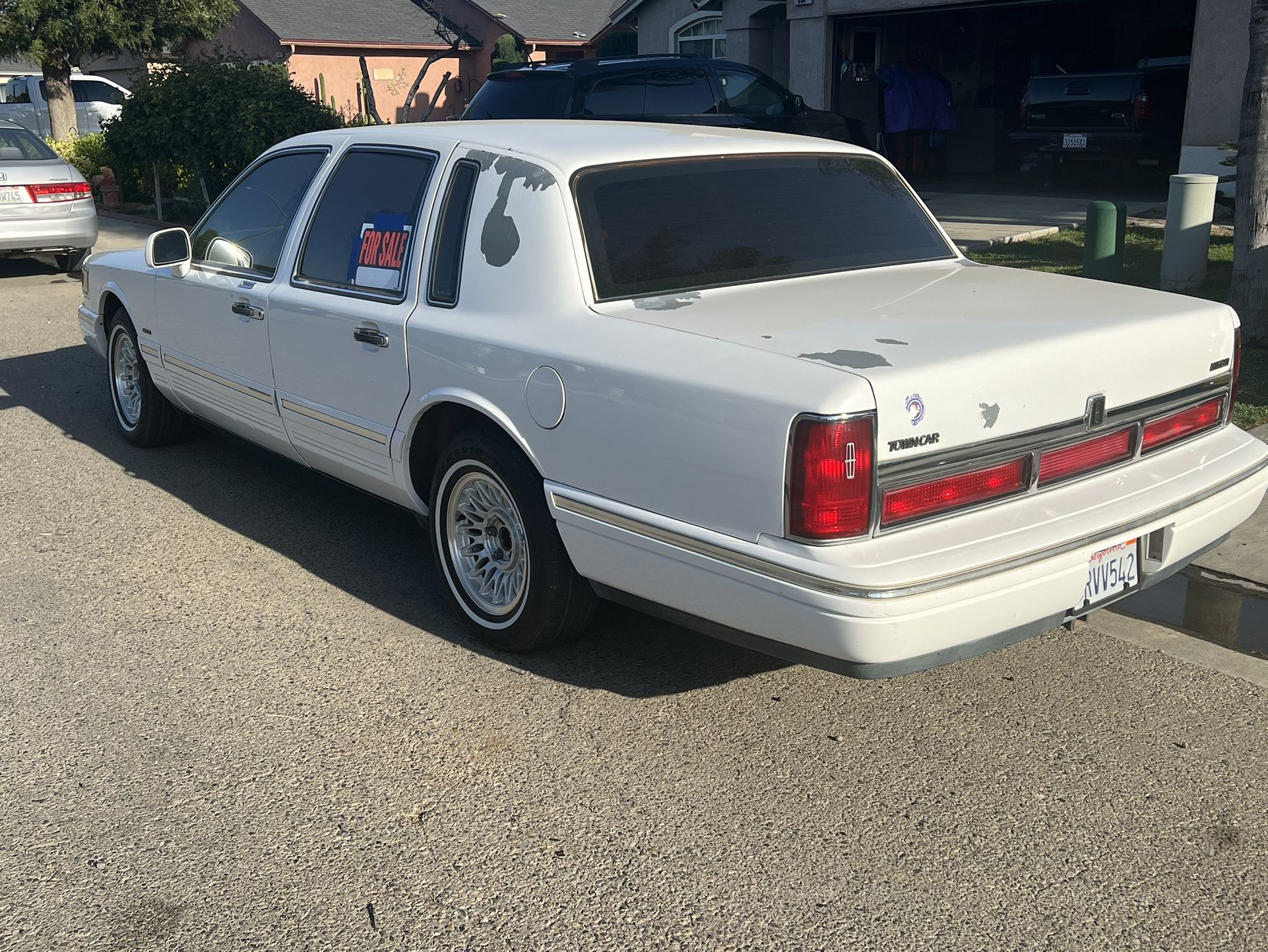 1996 Lincoln Town Car for Sale in Firebaugh, CA OfferUp