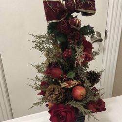 CHRISTMAS DECORATION- SILK FLORAL ARRANGEMENTS FOR-SIDE TABLE, END TABLE, HEARTH, CENTERPIECE! OBO