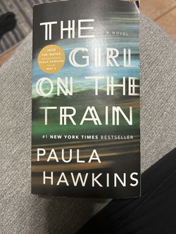 Girl On The Train Paperback 