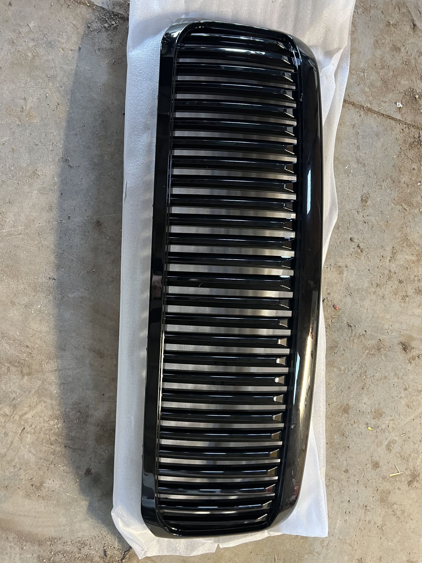 99-04 Ford F250-f350 Vertical Grille