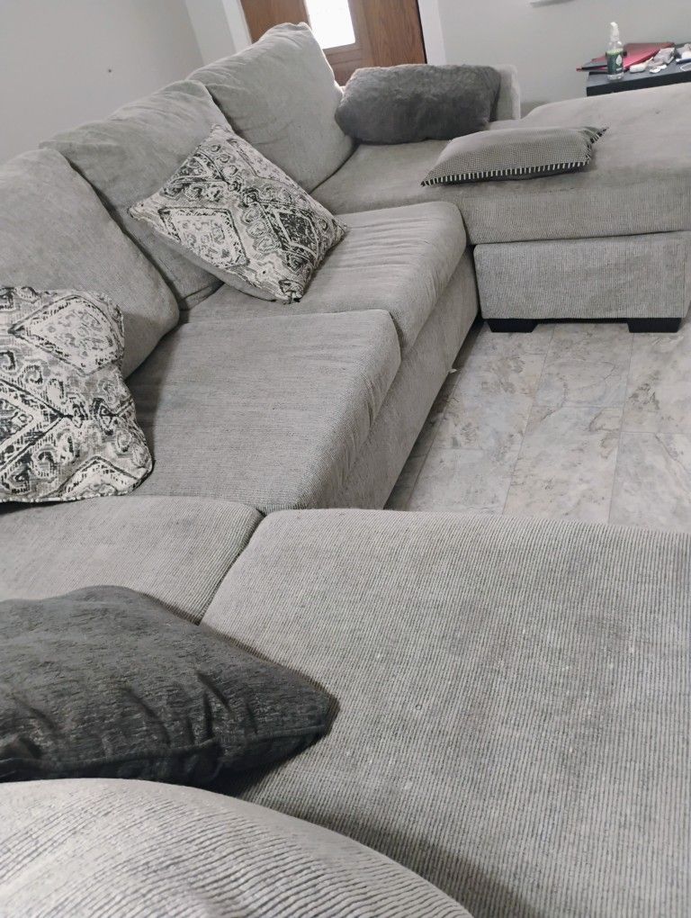 Large Sectional With Pillows