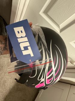 Brand new woman’s helmet