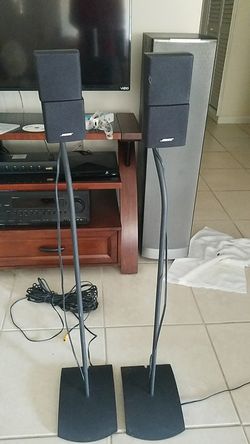 For sale 2 speakers bose good condiction