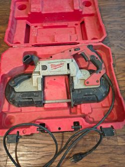 Band saw corded Milwaukee deep cut