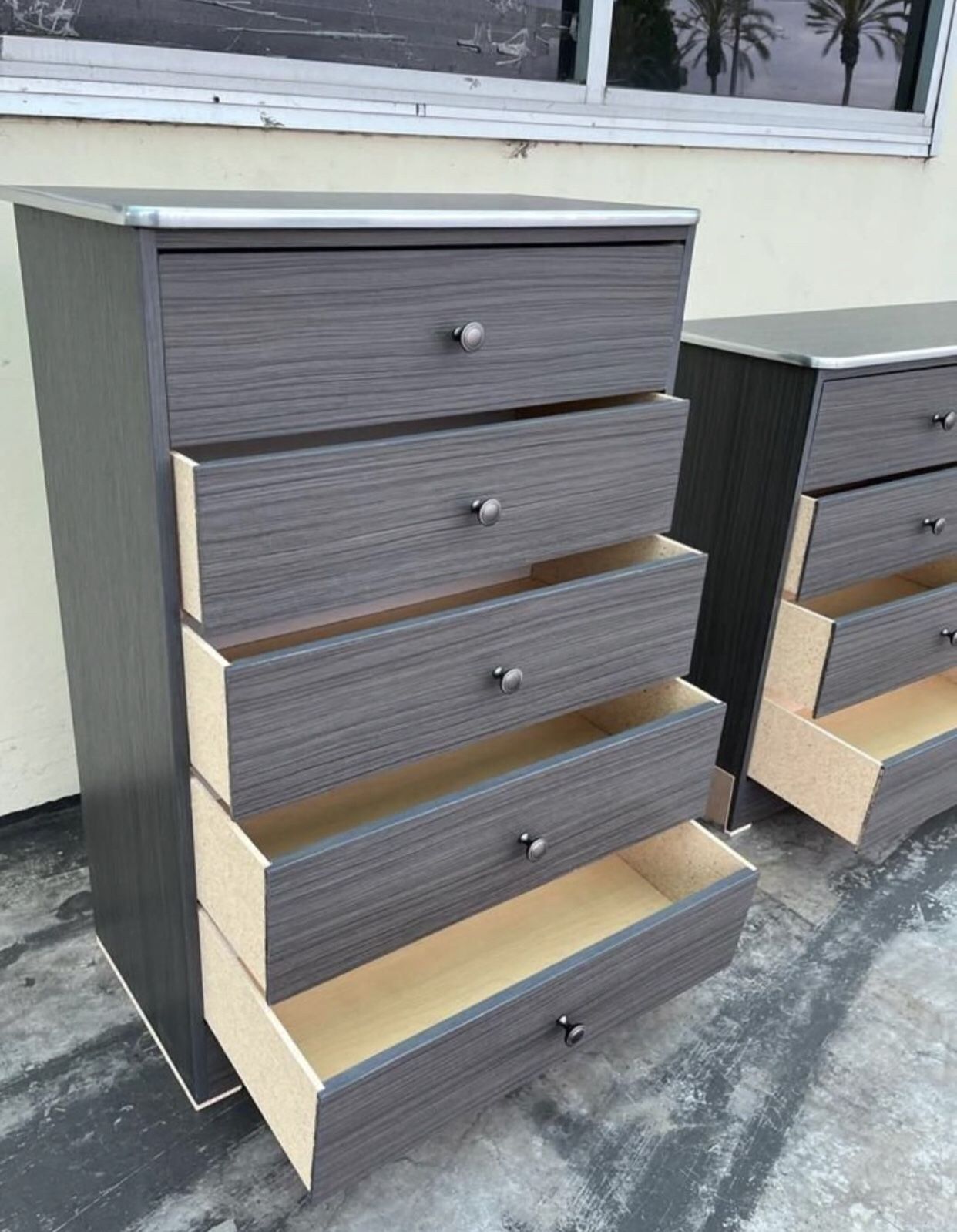 Five Drawers Dresser