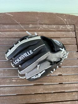Louisville Slugger Omaha Select Series Baseball Glove – 11.5” RHT