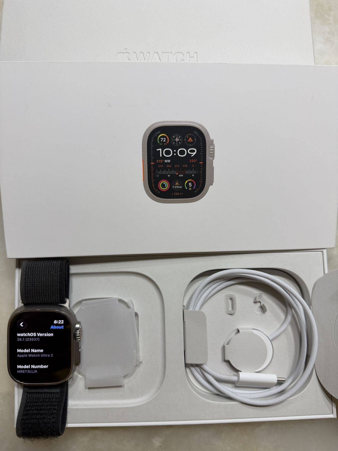 Apple π Watch βοΈUltra 2 Natural Titanium πͺ 44mm GPS & Cellular Apple Box & Charger π