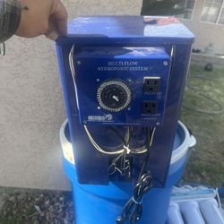  Hydroponics Grow Set Up 