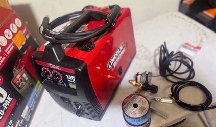 Lincoln 140 Mig welder NEW