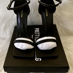 Brand New! PRETTYLITTLETHING Barely There Heels - Size 8
