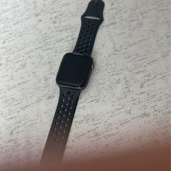 Apple Watch Series 4 