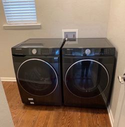 Samsung steam washer & gas dryer
