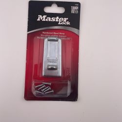 NEW Master Lock 702D