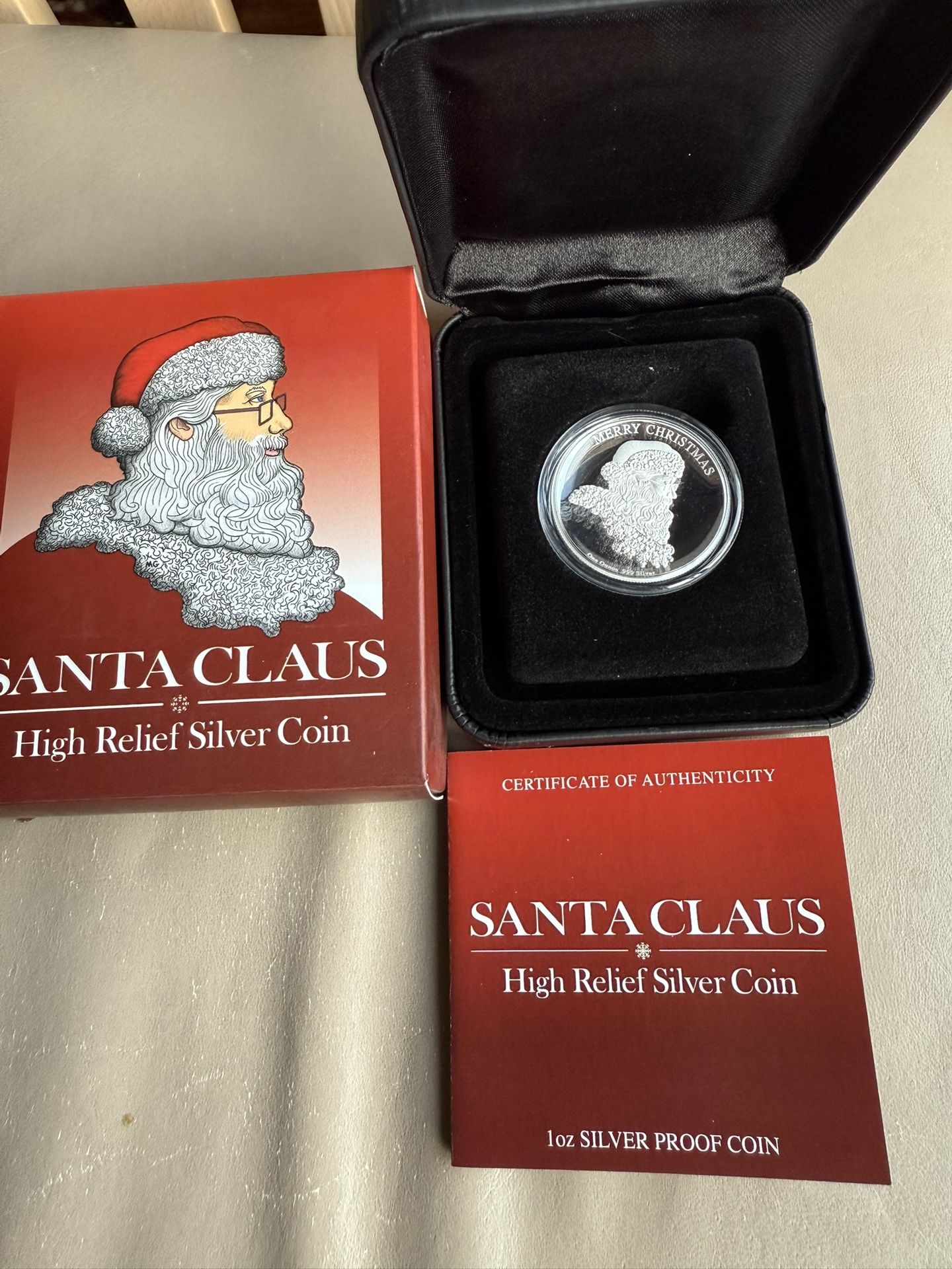 2014 1oz PERTH MINT SANTA CLAUS HIGH RELIEF SILVER COIN