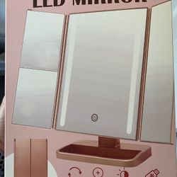 LED Make Up Mirror