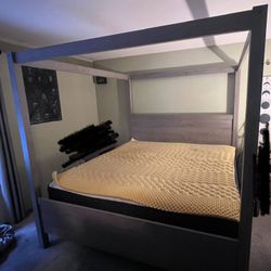 King Size Bed 
