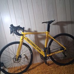 Aero Motobecane Road Bike