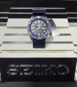 NEW Seiko 5 Sports SRPD87 Blue Dial Bezel NATO Automatic 4R36 Watch