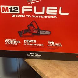 Milwaukee M12 FUEL 12-Volt Lithium-Ion Brushless Cordless 6 in. HATCHET Pruning Saw Kit with 4.0 Ah Battery and Charger