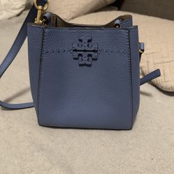 Authentic Tory Burch McGraw Bucket Bag 