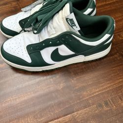 Jordan Dunk ‘Varsity green’