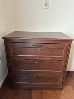 IKEA SONGESAND Brown Dresser