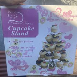 Cupcake Holder 