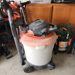 Wet Vacuum