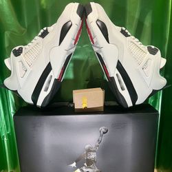 Jordan 4 Flight Club Size 9.5
