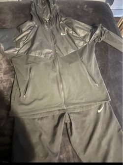 Nike Black Tracksuit Jacket and Pants Set