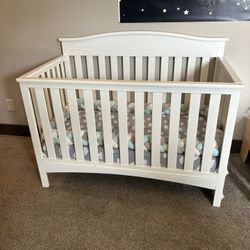 Delta Crib and Changing Table