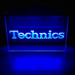 TECHNICS LED NEON BLUE LIGHT SIGN 8x12