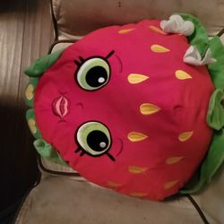 Shopkin strawberry plus teddy