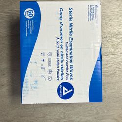 Sterile Nitrile Exam Gloves