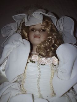 Porcelana doll $15