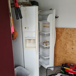 Whirlpool Refrigerator