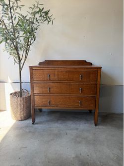 Antique Quarter Sawn Oak Dresser | Early 1900s | Solid Wood