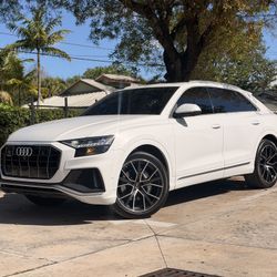 2021 Audi Q8